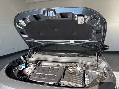 New 2026 Volkswagen Tiguan SE R-Line AWD/4WD image 30