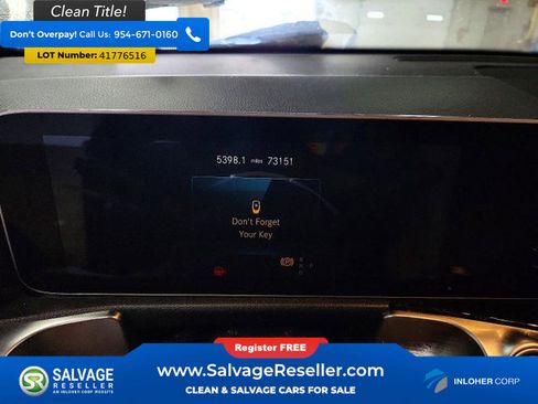 Used 2021 Mercedes-Benz GLB 250 4MATIC w/ Premium Package image 12