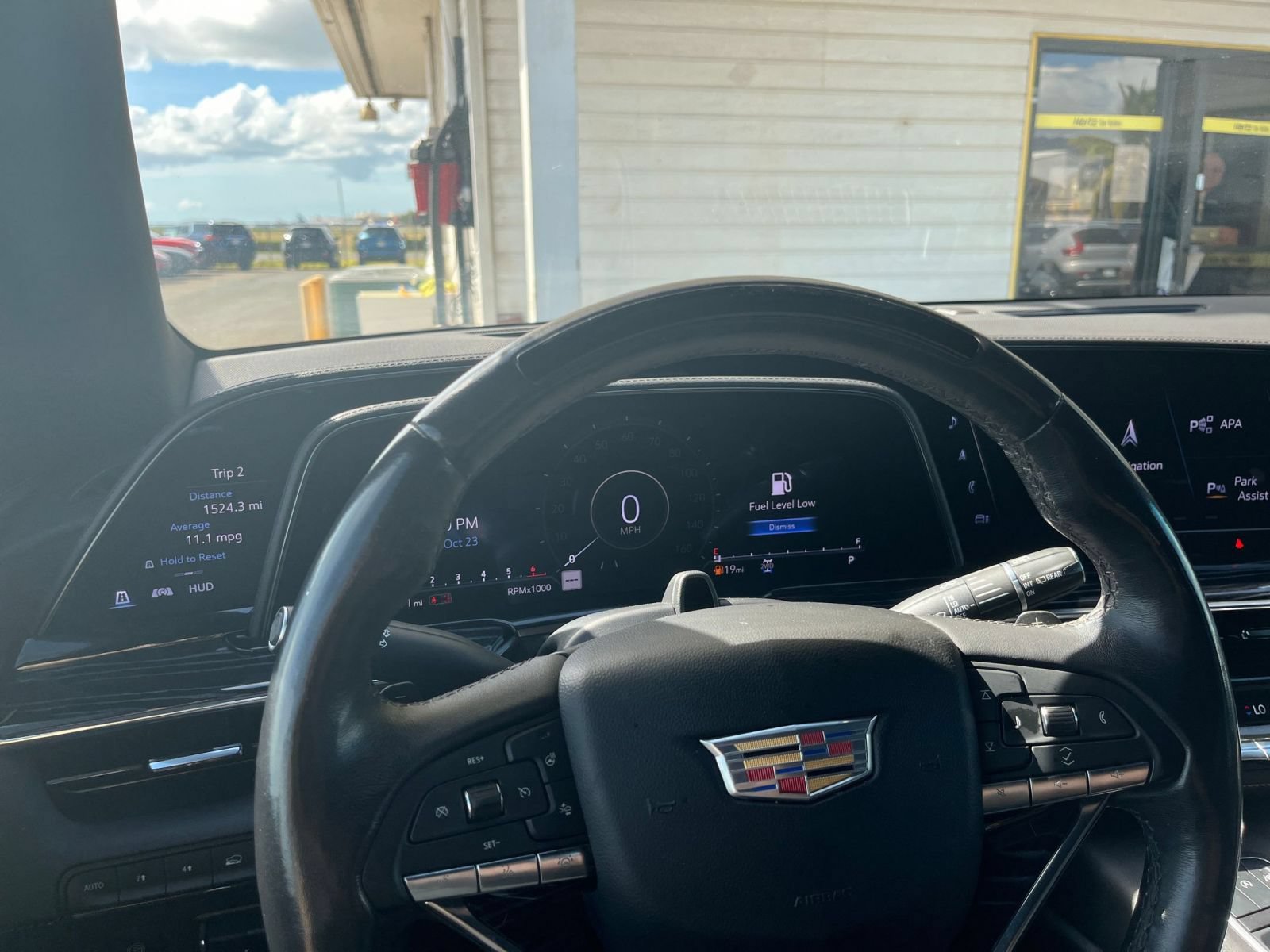 Used 2023 Cadillac Escalade Sport AWD/4WD image 31