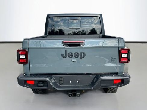 New 2026 Jeep Gladiator Willys image 7