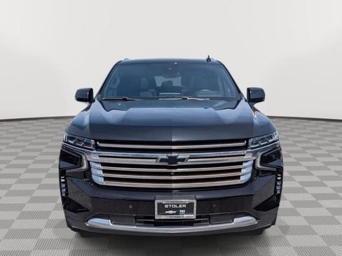 Used 2024 Chevrolet Suburban High Country AWD/4WD image 8