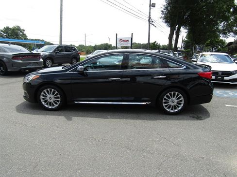 Used 2015 Hyundai Sonata Limited w/ Option Group 05 FWD image 4