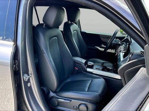 Certified 2022 Mercedes-Benz GLB 250 4MATIC image 15