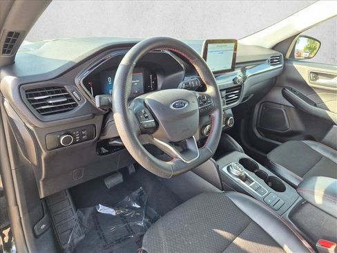 Used 2025 Ford Escape ST-Line FWD image 10
