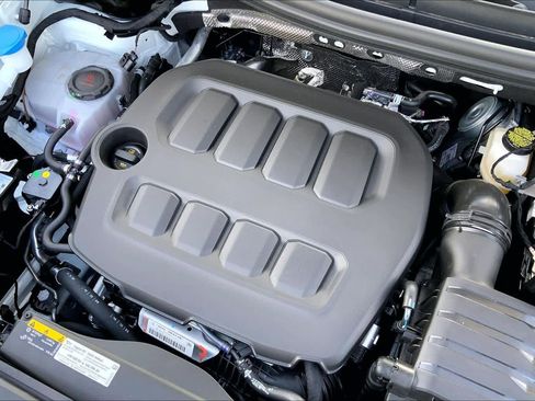 New 2026 Volkswagen Tiguan SE R-Line AWD/4WD image 17