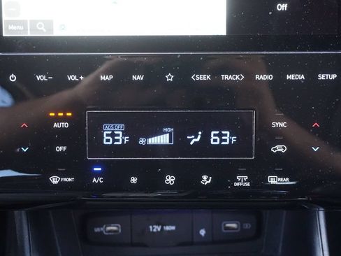 Used 2024 Hyundai Tucson Limited FWD image 14
