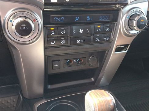 Used 2022 Toyota 4Runner Limited image 15