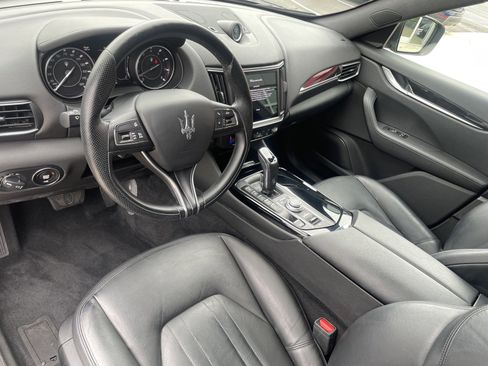 Used 2022 Maserati Levante GT image 15