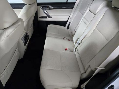 Certified 2023 Lexus GX 460 Premium w/ Premium Package AWD/4WD image 15