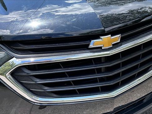 Used 2019 Chevrolet Equinox LT FWD image 33