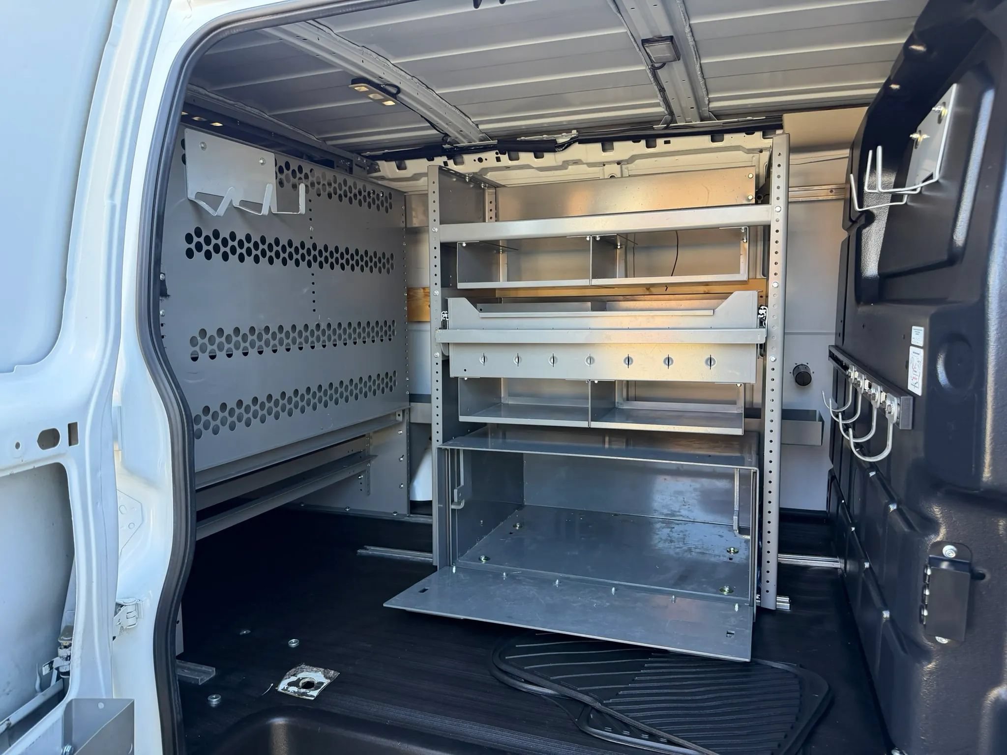 Used 2019 Chevrolet Express 2500 w/ Driver Convenience Package RWD image 12