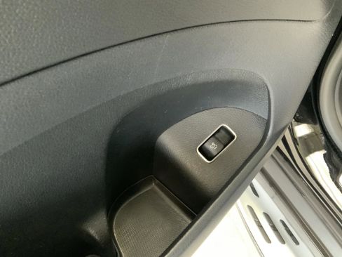 Used 2022 Mercedes-Benz GLS 450 4MATIC image 14
