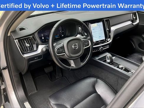 Used 2024 Volvo S60 B5 Core image 17