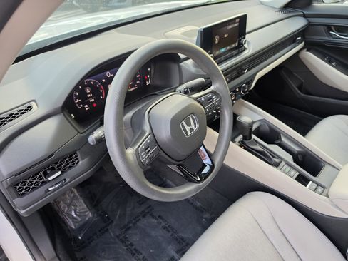 Certified 2023 Honda Accord EX image 17