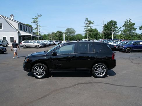 Used 2017 Jeep Compass High Altitude AWD/4WD image 7