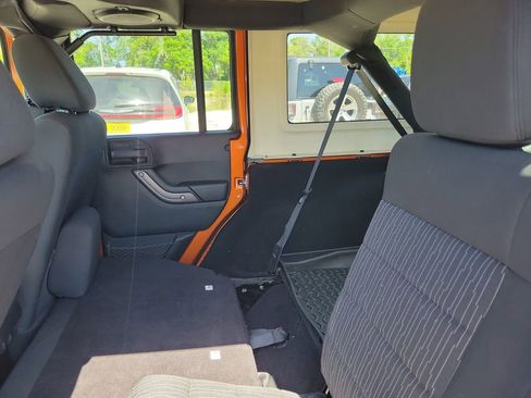 Used 2011 Jeep Wrangler Unlimited Sport AWD/4WD image 26