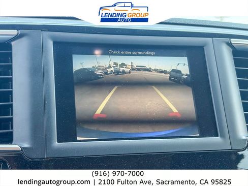 Used 2019 Chrysler Pacifica Touring Plus FWD image 23