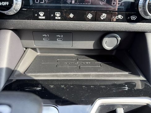 New 2026 Mitsubishi Outlander ES image 24