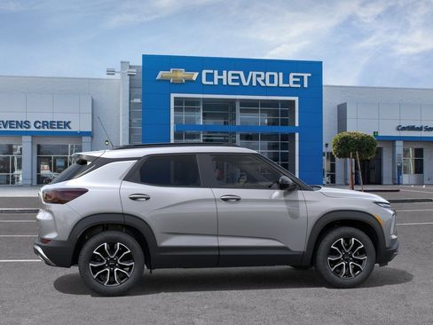 New 2026 Chevrolet TrailBlazer ACTIV w/ Convenience Package FWD image 30