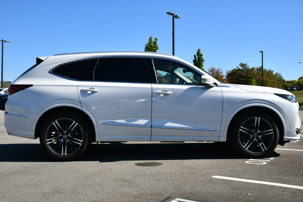 Used 2026 Acura MDX w/ Advance Package AWD/4WD image 12