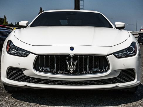 Used 2017 Maserati Ghibli S RWD image 3