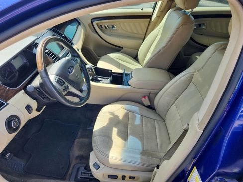 Used 2013 Ford Taurus Limited FWD image 9