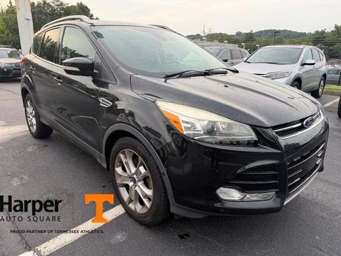 Used 2014 Ford Escape Titanium w/ Equipment Group 401A FWD image 6