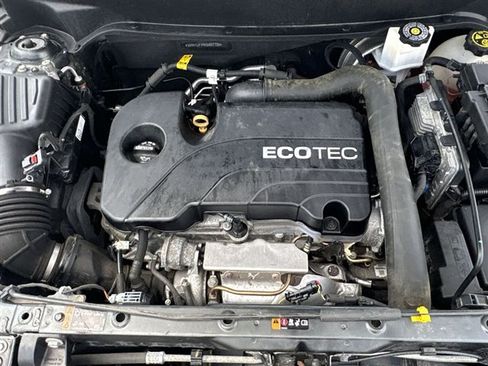Certified 2019 Chevrolet Equinox LT w/ Driver Convenience Package FWD image 28