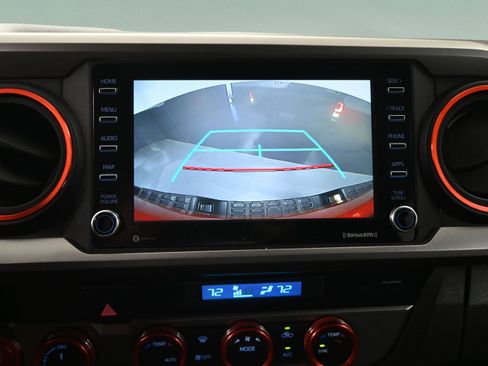 Certified 2023 Toyota Tacoma SR5 AWD/4WD image 29