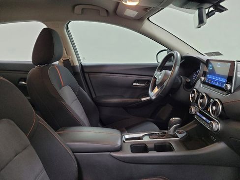 Used 2023 Nissan Sentra SR w/ Electronics Package FWD image 21