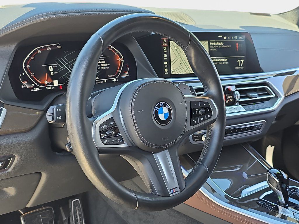 Used 2022 BMW X5 sDrive40i w/ M Sport Package RWD image 19