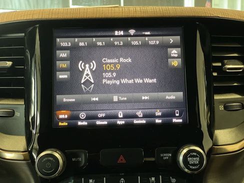 Used 2019 RAM 1500 Laramie Longhorn w/ Trailer Tow Group image 19