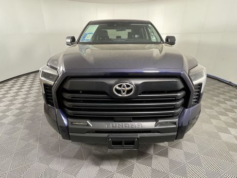Used 2023 Toyota Tundra SR5 w/ SR5 Premium Package AWD/4WD image 7