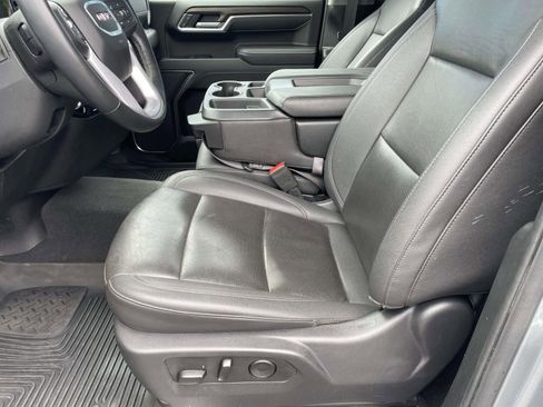 Used 2025 GMC Sierra 1500 SLT AWD/4WD image 12