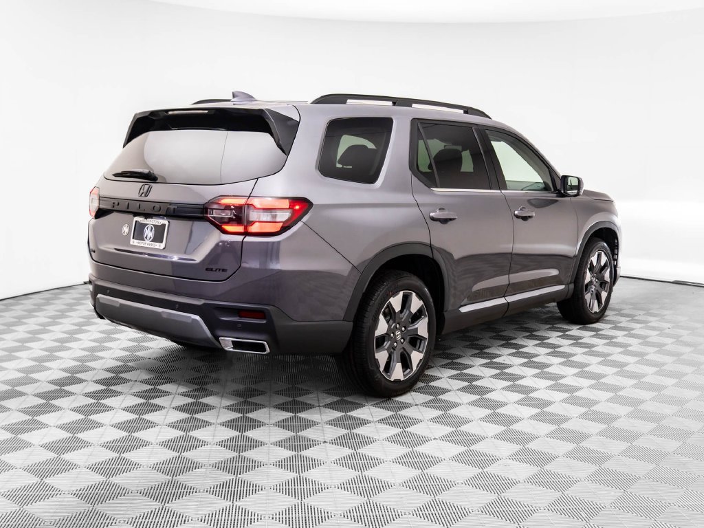 New 2026 Honda Pilot Elite image 6