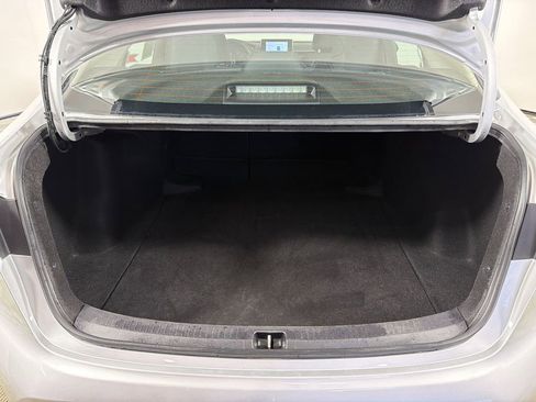 Used 2024 Toyota Corolla LE image 18