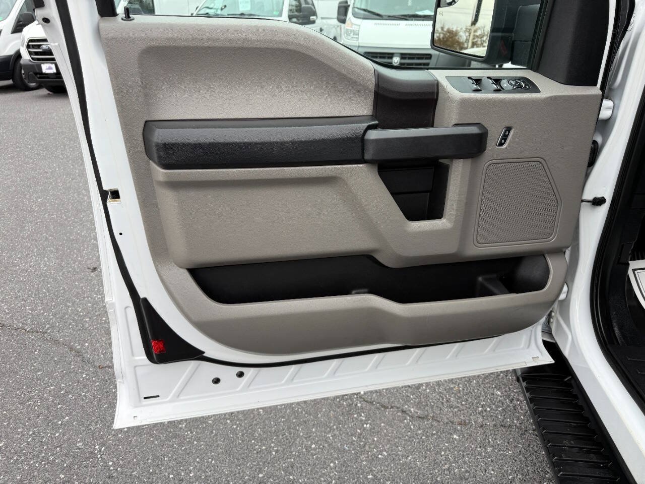 Used 2019 Ford F150 XL w/ Equipment Group 101A Mid RWD image 11