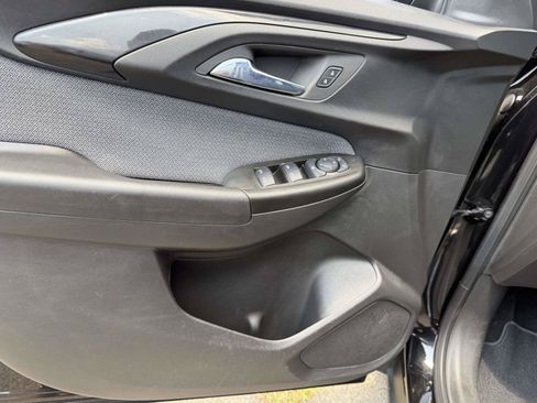 Certified 2023 Chevrolet TrailBlazer LT AWD/4WD image 15