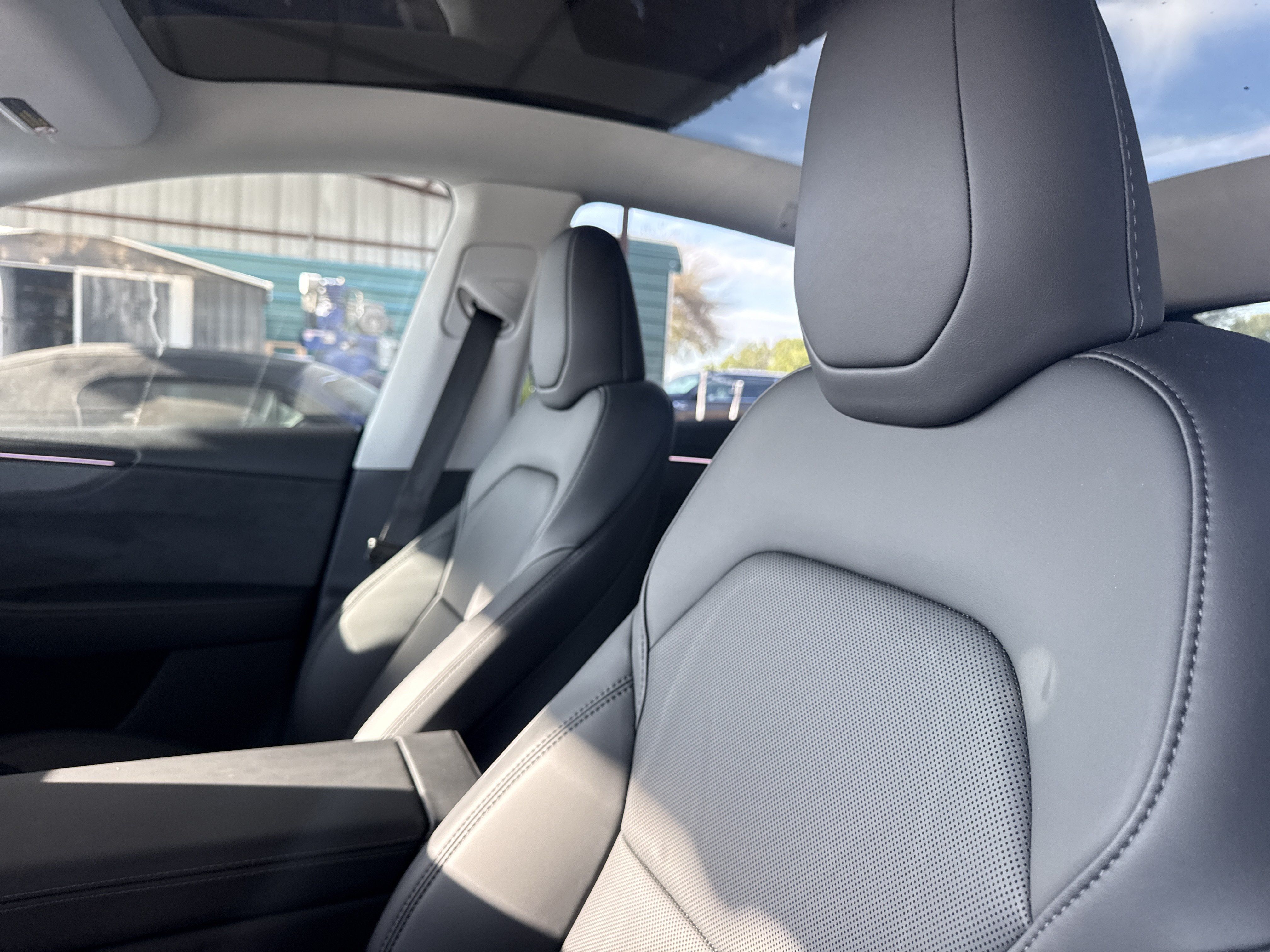 Used 2026 Tesla Model Y AWD image 6