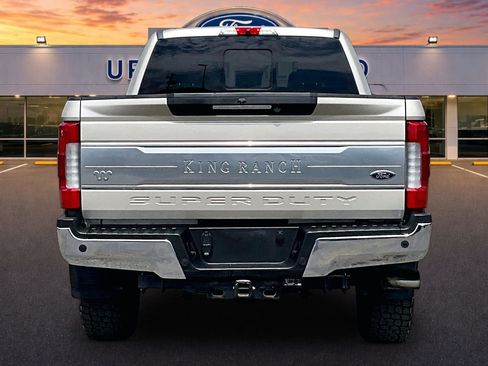 Used 2018 Ford F350 King Ranch w/ King Ranch Ultimate Package AWD/4WD image 4