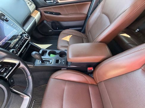 Used 2019 Subaru Outback 2.5i Touring w/ Popular Package #3A AWD/4WD image 18