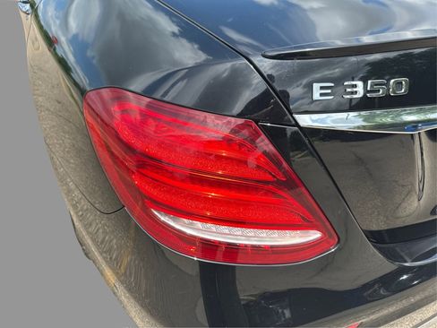 Used 2020 Mercedes-Benz E 350 4MATIC Sedan w/ Parking Assistance Package image 40