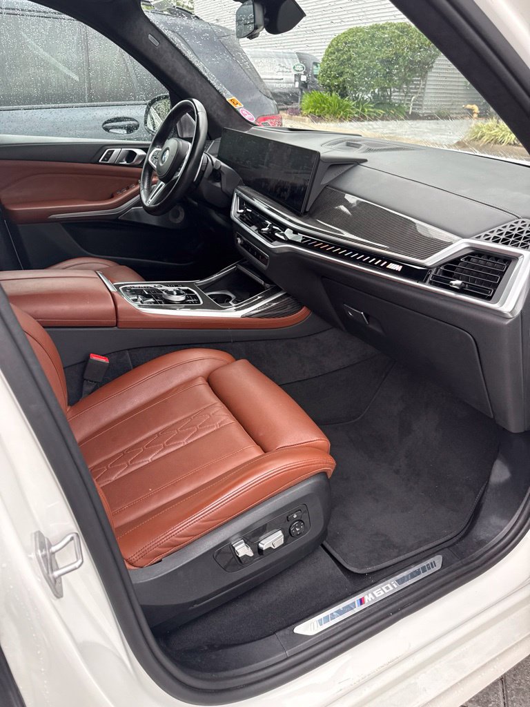 Used 2024 BMW X7 M60i w/ Executive Package AWD/4WD image 5