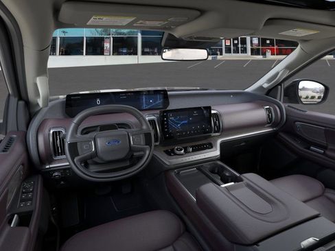 New 2025 Ford Expedition Max Platinum w/ Platinum Ultimate Package AWD/4WD image 15