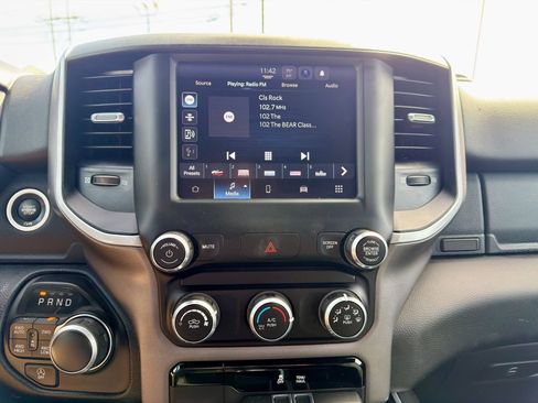 Used 2022 RAM 1500 Lone Star image 22