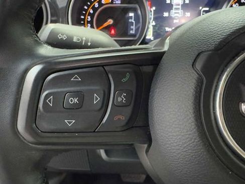 Used 2021 Jeep Wrangler Unlimited Sport AWD/4WD image 28