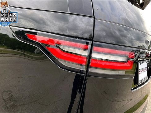 Used 2018 Land Rover Discovery HSE AWD/4WD image 26