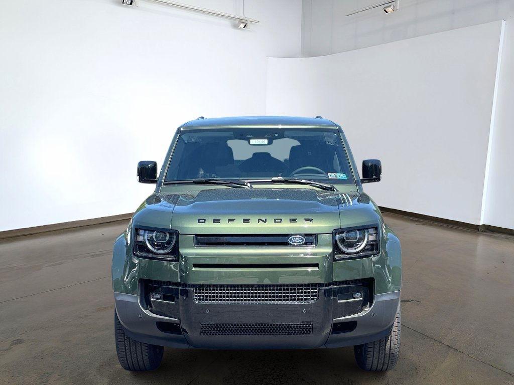 New 2026 Land Rover Defender 110 S AWD/4WD image 2