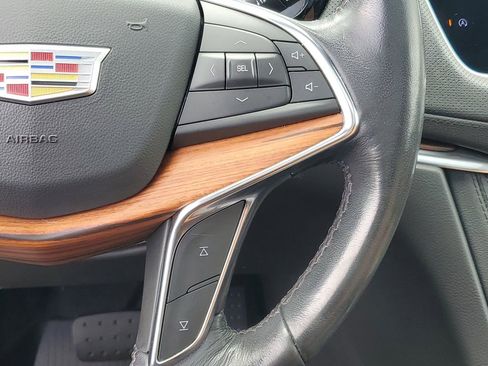 Used 2024 Cadillac XT5 Premium Luxury AWD/4WD image 13