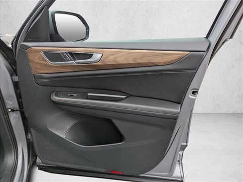 New 2026 Volkswagen Atlas SE image 23